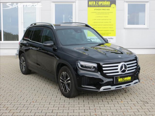 Mercedes GLB
